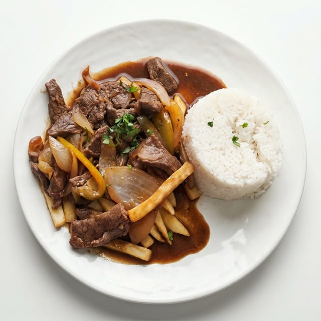 Lomo Saltado.